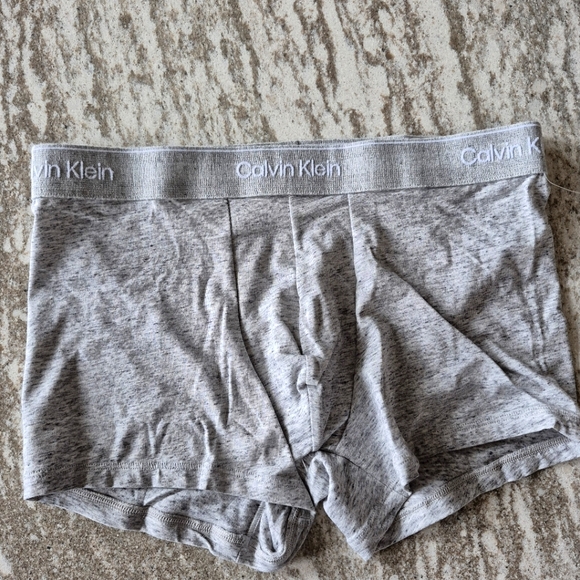 Calvin Klein Mens ICON Stretch Marble Boxer Trunk Underwear New Size Medium - Picture 1 of 2